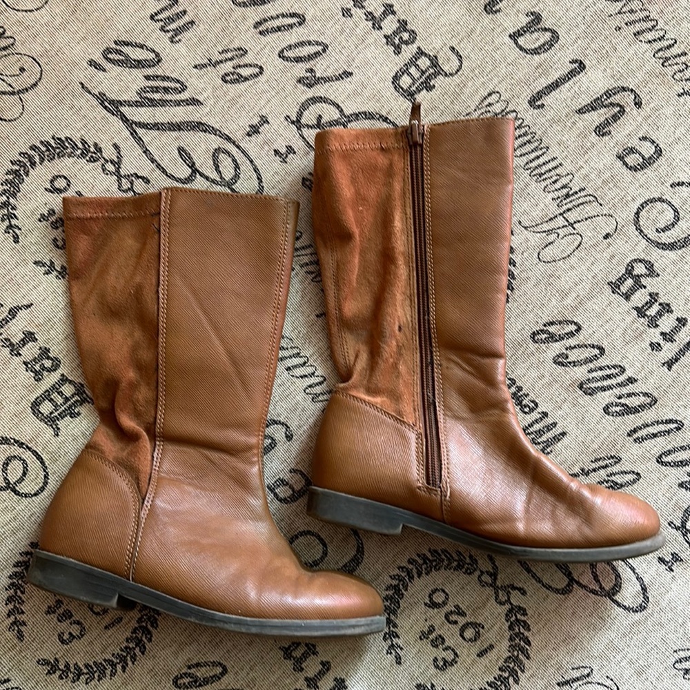 Girls size 13 tall brown boots
